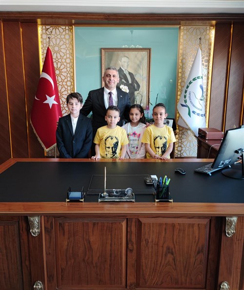İlçemizde 23 Nisan Ulusal Egemenlik ve Çocuk Bayramı Töreni Düzenlendi.
